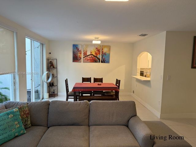 10973 NW 62nd Ter, Doral, FL 33178