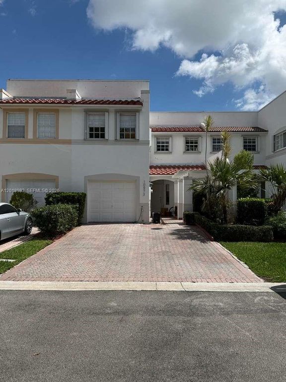 10973 NW 62nd Ter, Doral, FL 33178