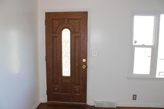 152 Lincoln Drive, Newark, OH 43055