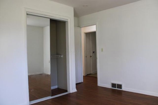 152 Lincoln Drive, Newark, OH 43055