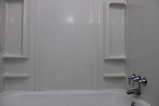 152 Lincoln Drive, Newark, OH 43055