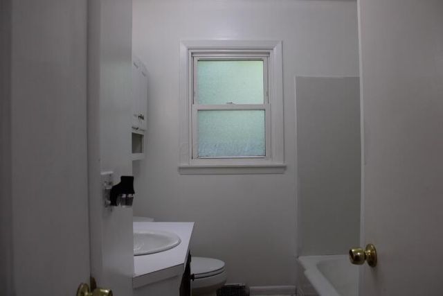 152 Lincoln Drive, Newark, OH 43055