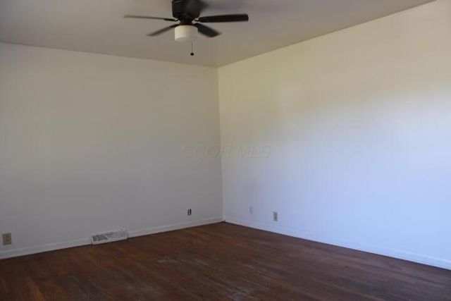 152 Lincoln Drive, Newark, OH 43055