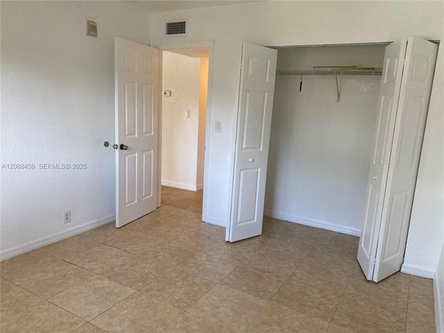 14500 SW 88th Avenue 222, Palmetto Bay, FL 33176