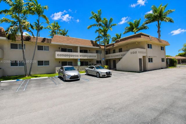 14500 SW 88th Avenue 222, Palmetto Bay, FL 33176