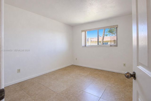 14500 SW 88th Avenue 222, Palmetto Bay, FL 33176