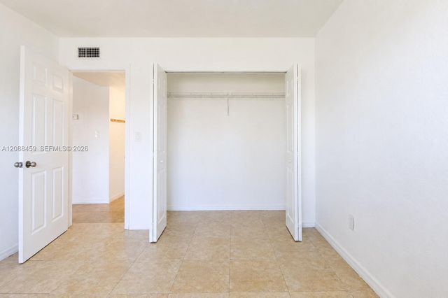 14500 SW 88th Avenue 222, Palmetto Bay, FL 33176