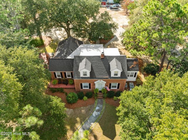 607 Rollins Avenue, Hamlet, NC 28345