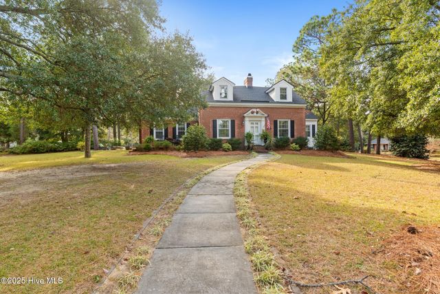 607 Rollins Avenue, Hamlet, NC 28345