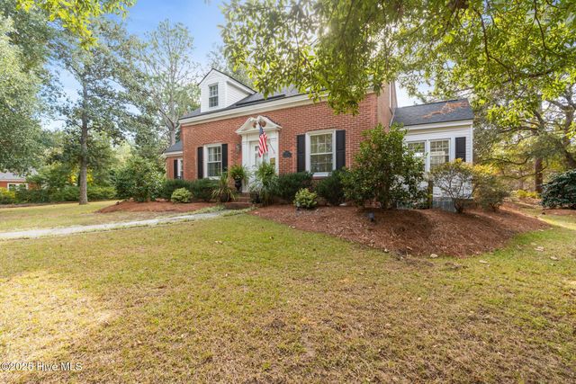 607 Rollins Avenue, Hamlet, NC 28345