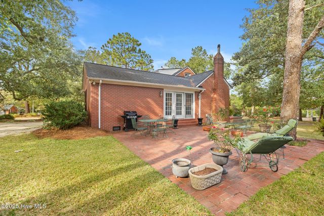 607 Rollins Avenue, Hamlet, NC 28345
