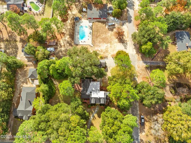 607 Rollins Avenue, Hamlet, NC 28345