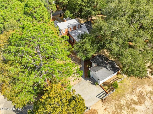 607 Rollins Avenue, Hamlet, NC 28345