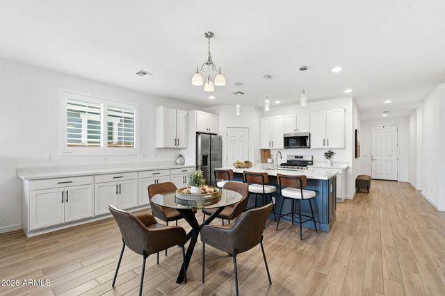10609 S 55th Drive, Laveen, AZ 85339