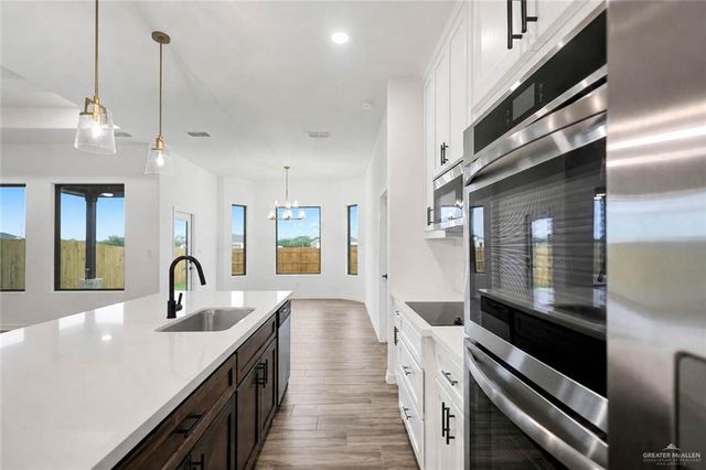 1817 Miley Lane, Harlingen, TX 78552
