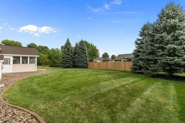 4013 E BENVALLEY DRIVE, Appleton, WI 54913