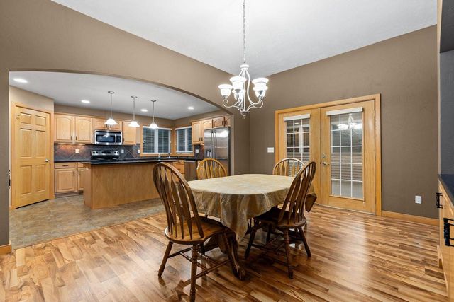 4013 E BENVALLEY DRIVE, Appleton, WI 54913