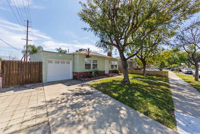 1832 N Brighton, Burbank, CA 91506