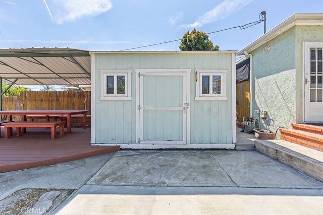 1832 N Brighton, Burbank, CA 91506