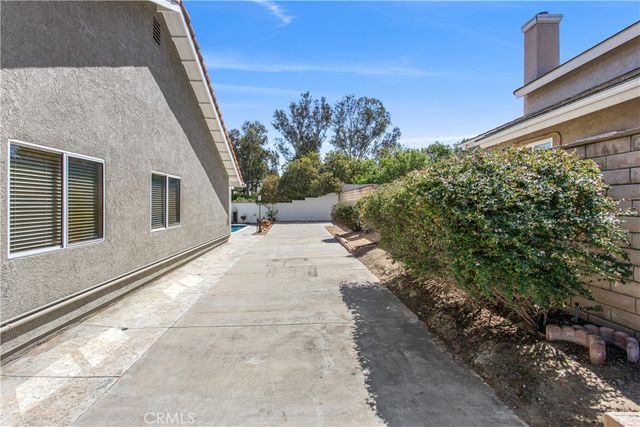 2567 Via Pacifica, Corona, CA 92882