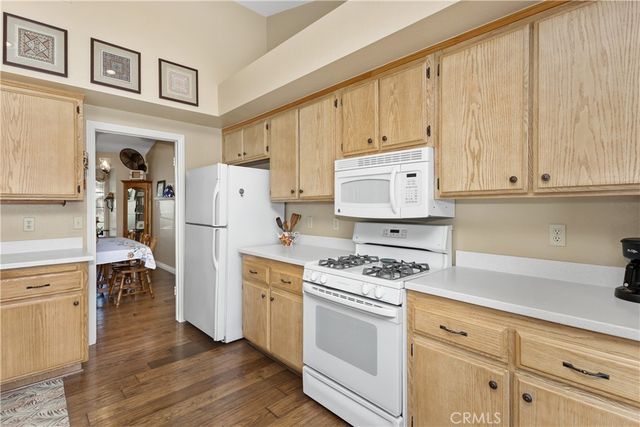 2567 Via Pacifica, Corona, CA 92882