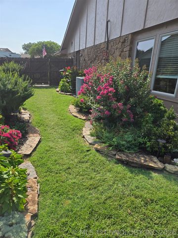 508 Clark Road, Bartlesville, OK 74006