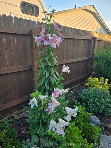 508 Clark Road, Bartlesville, OK 74006