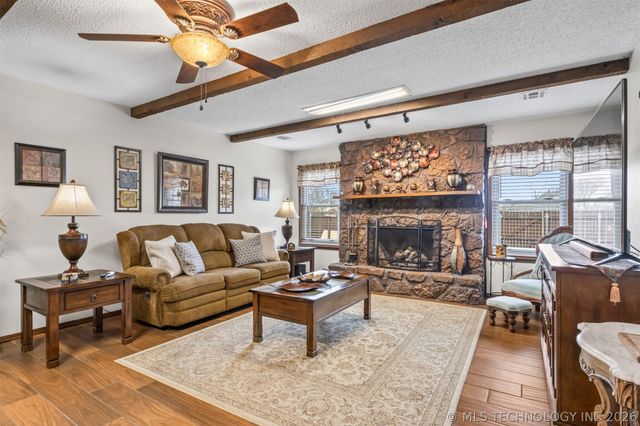 508 Clark Road, Bartlesville, OK 74006