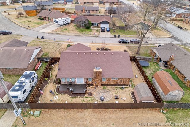 508 Clark Road, Bartlesville, OK 74006