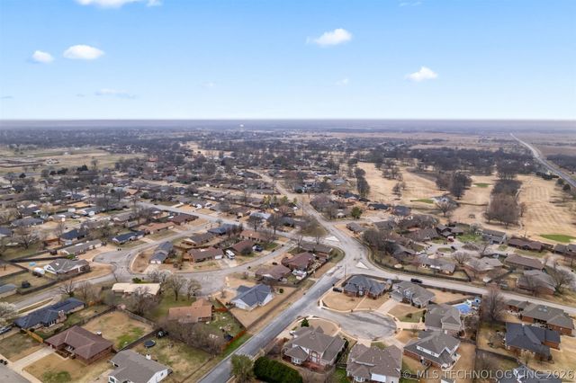 508 Clark Road, Bartlesville, OK 74006