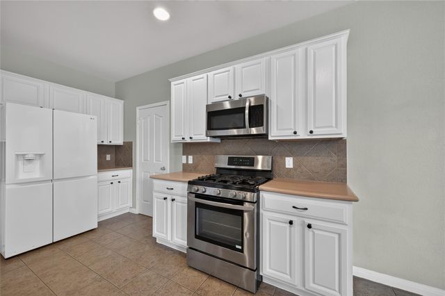 2207 Brittway LN, Cedar Park, TX 78613