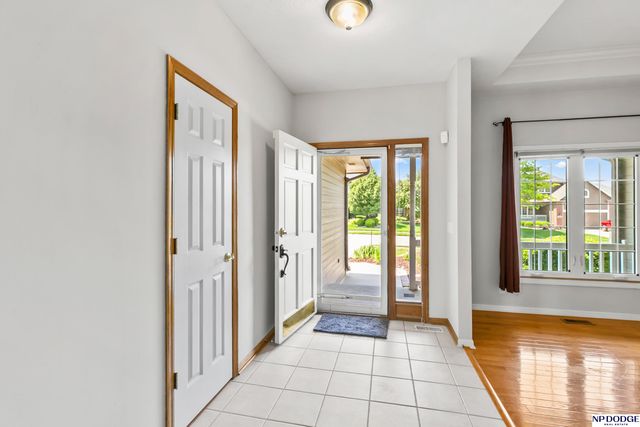 13705 Tregaron Drive, Bellevue, NE 68123