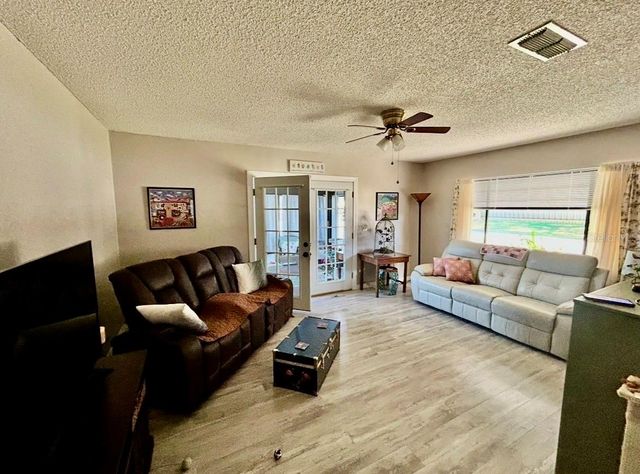 10400 SW 98TH AVENUE, Ocala, FL 34481