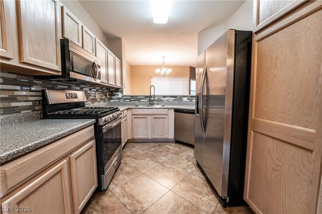 2000 Quartz Cliff Street 104, Las Vegas, NV 89117