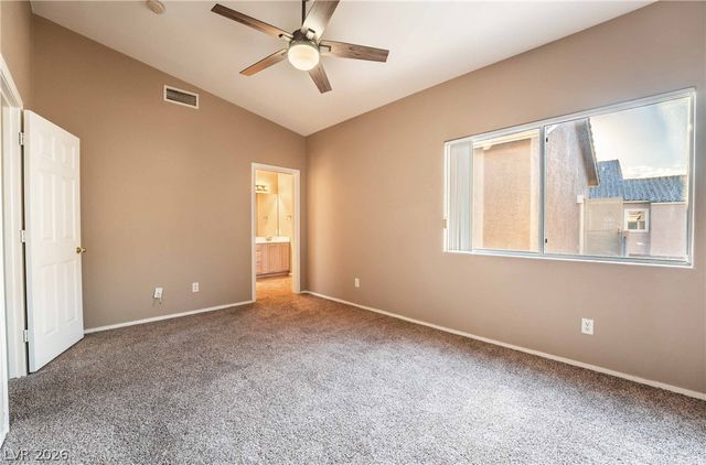 2000 Quartz Cliff Street 104, Las Vegas, NV 89117