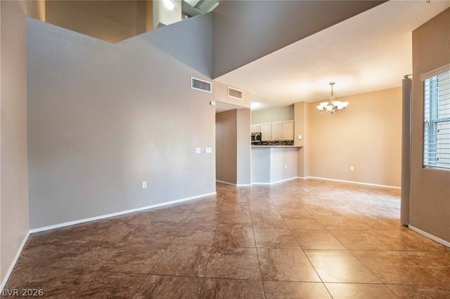 2000 Quartz Cliff Street 104, Las Vegas, NV 89117