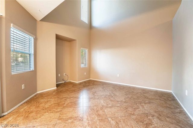 2000 Quartz Cliff Street 104, Las Vegas, NV 89117