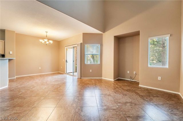 2000 Quartz Cliff Street 104, Las Vegas, NV 89117