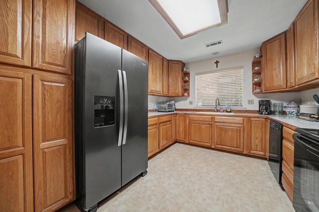 26290 Parkwood Dr, Pioneer, CA 95666