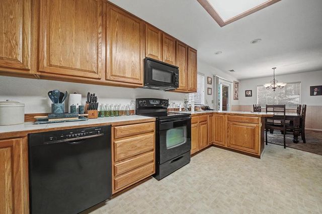 26290 Parkwood Dr, Pioneer, CA 95666