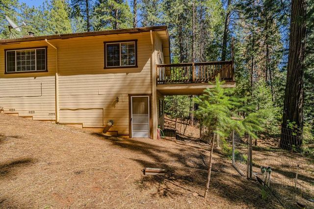 26290 Parkwood Dr, Pioneer, CA 95666