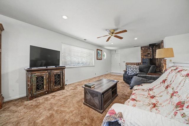 26290 Parkwood Dr, Pioneer, CA 95666