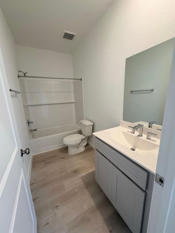 23007 Daftmill Drive, Waller, TX 77484