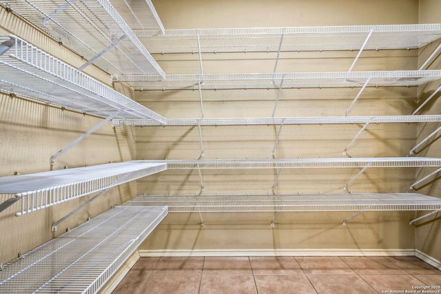 9723 Dahlia, Helotes, TX 78023