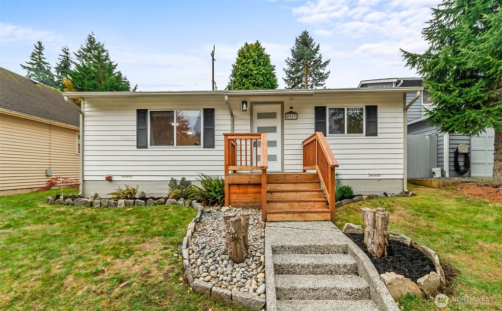 4512 S 3rd Avenue #C, Everett, WA 98203