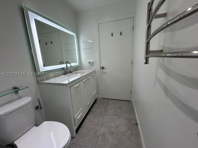112 Fox Rd 2-50, Hollywood, FL 33024
