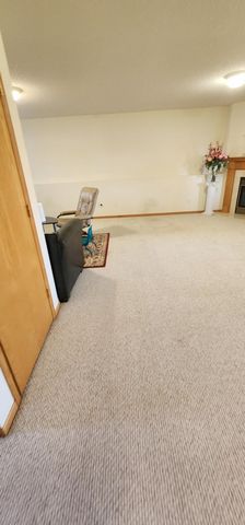 9509 Dogwood Avenue N, Brooklyn Park, MN 55443