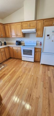 9509 Dogwood Avenue N, Brooklyn Park, MN 55443