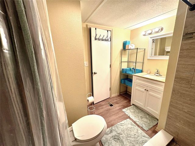 76 ROSALIE OAKS BOULEVARD, Lake Wales, FL 33898