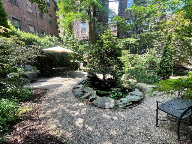 38 Grove Street 2, Boston, MA 02114
